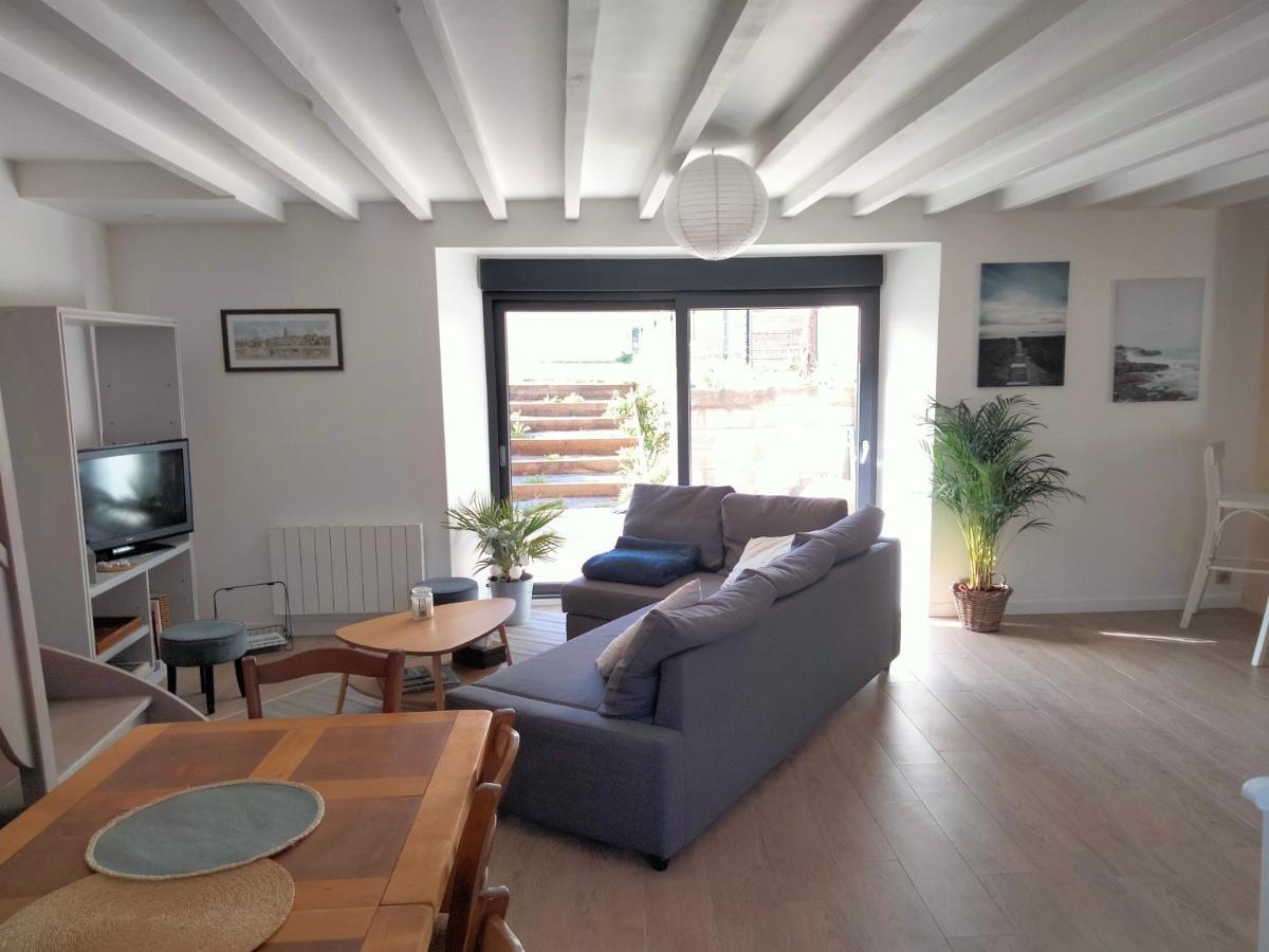 Gite 3 Chambres En Bord De Rance La Ville-ès-Nonais Esterno foto